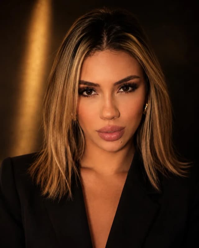 Gabriela Linhares
